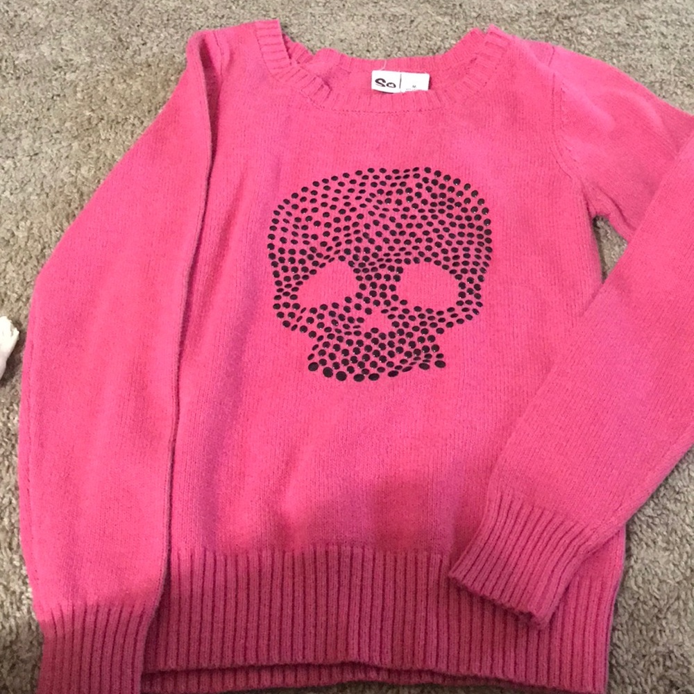 Cute skull sweater